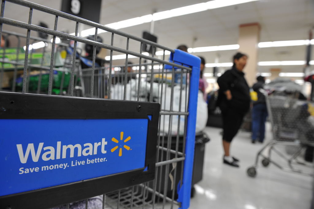 1962: Walmart